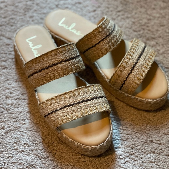 Lulu’s woven double strap sandals never worn. - Picture 3 of 7